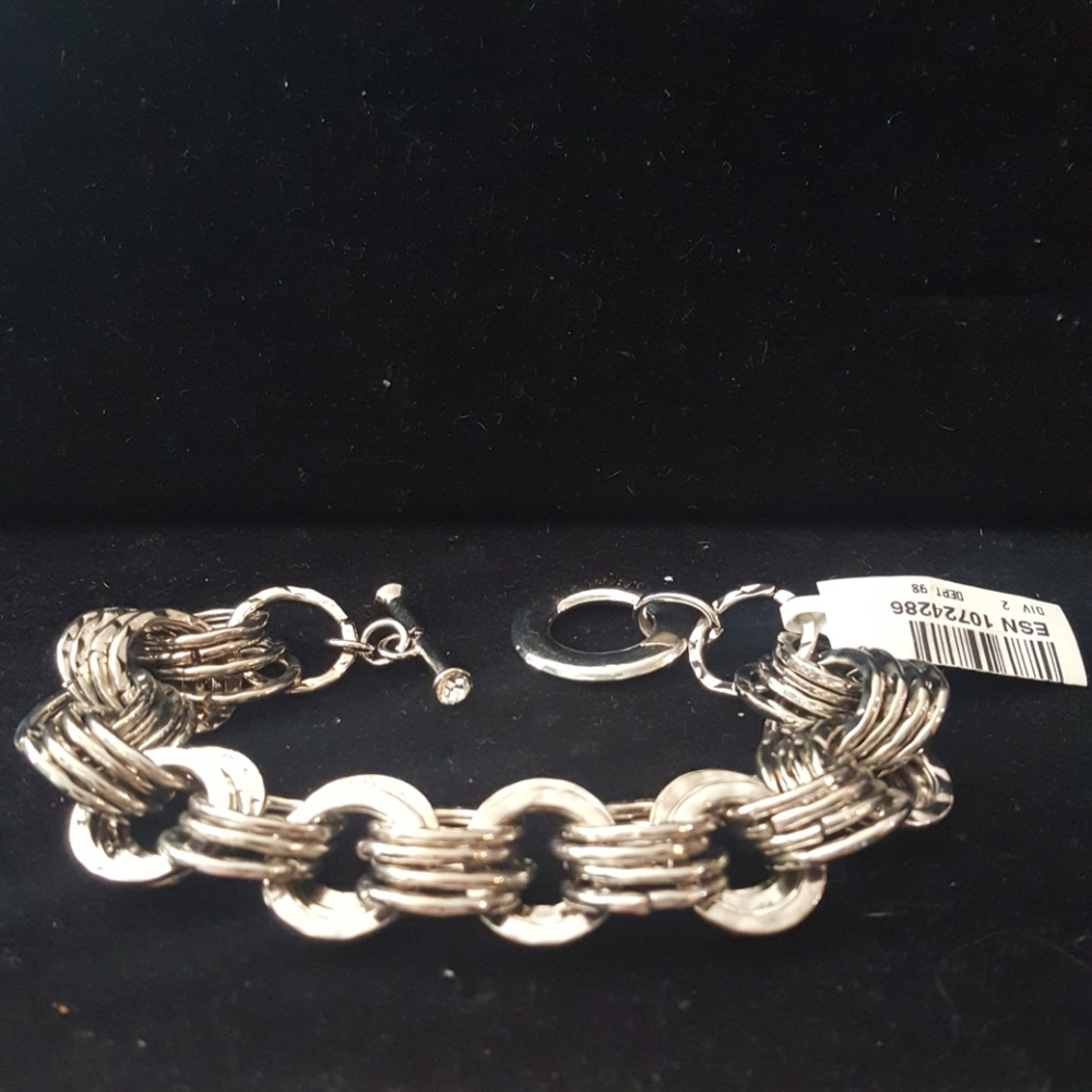 NWT! Link Bracelet by Iman